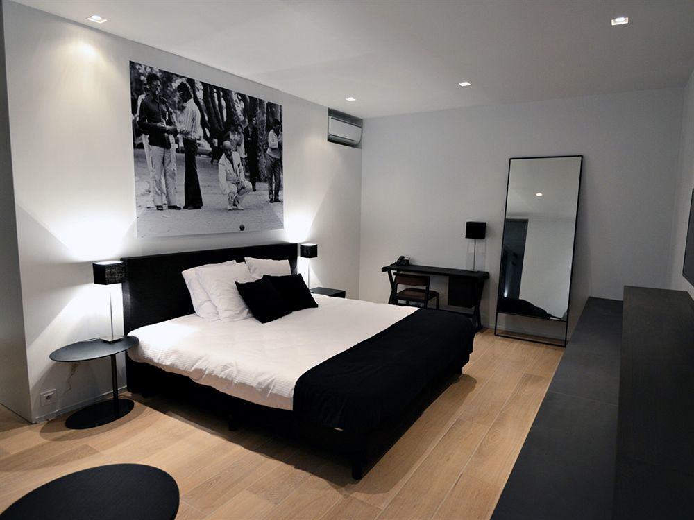 Guesthouse Svilla 튀른하우트 외부 사진