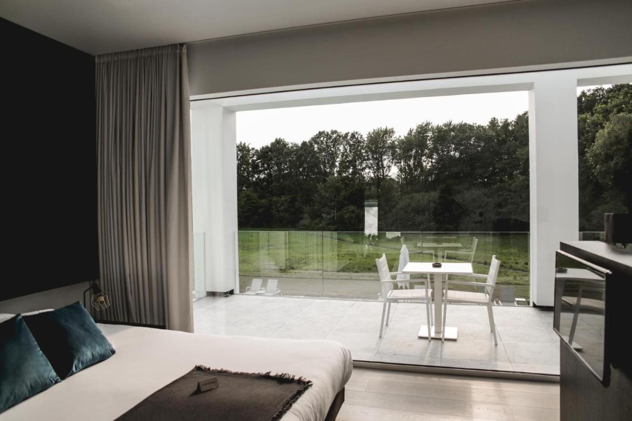 Guesthouse Svilla 튀른하우트 외부 사진